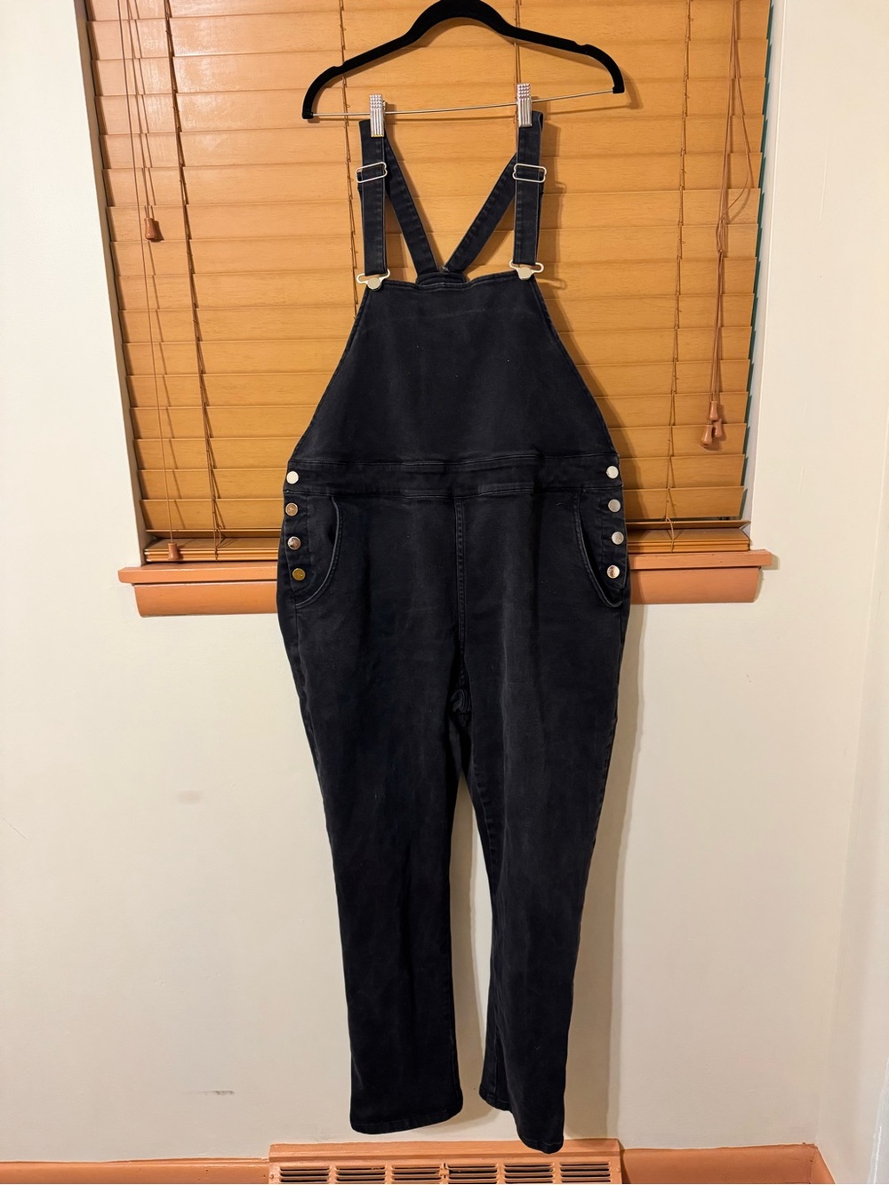 Universal Standard Black Women's Denim Overalls - Classic Adjustable Straps